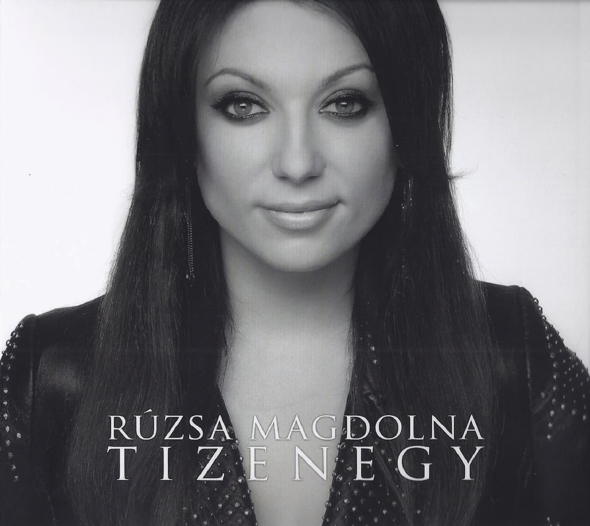 Tizenegy