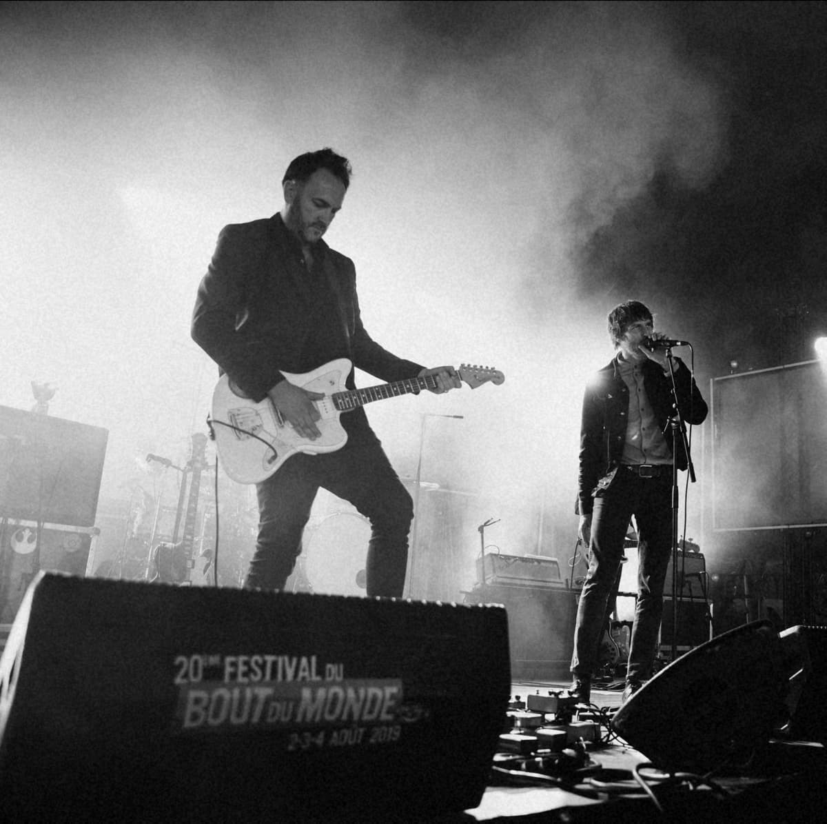 We Are Bodies (live at Festival du Bout du Monde)