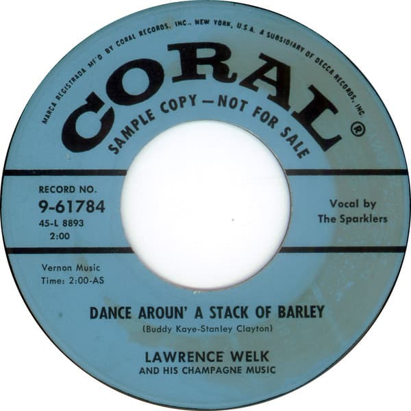 Dance Aroun' a Stack of Barley / When Irish Eyes Are Smiling