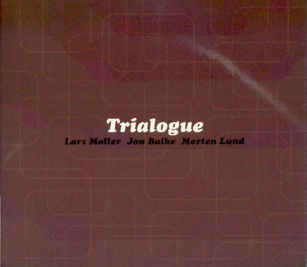 Trialogue