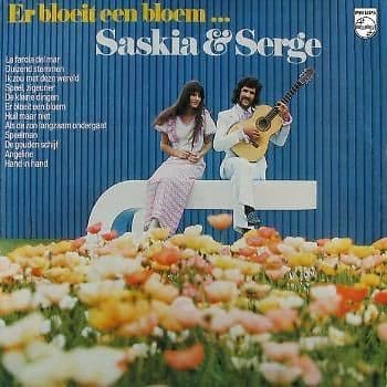 Er bloeit een bloem...
