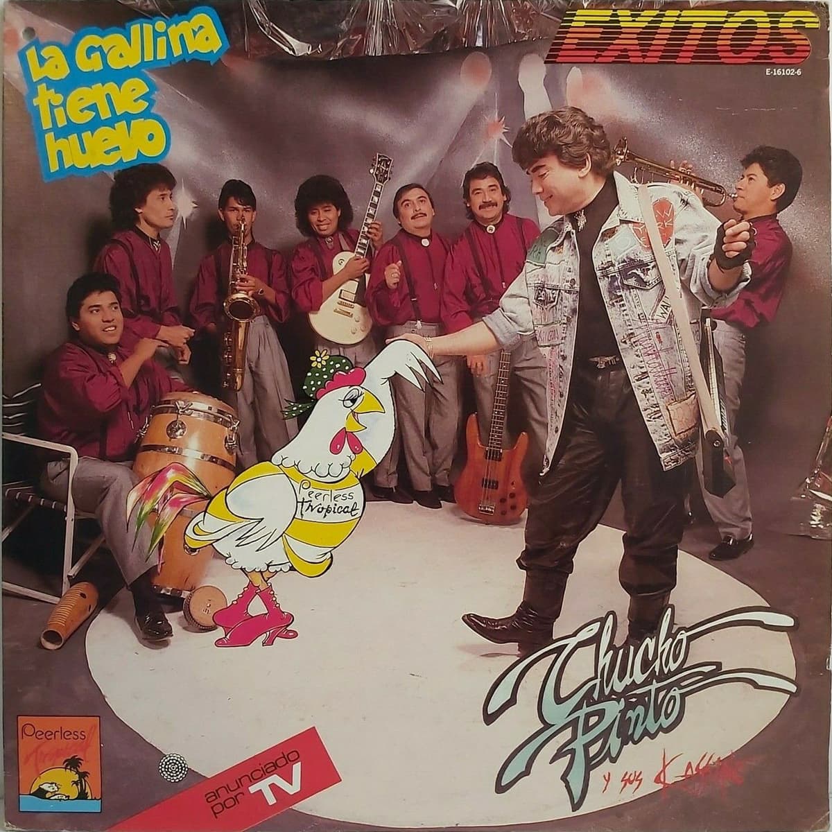 La gallina tiene huevo