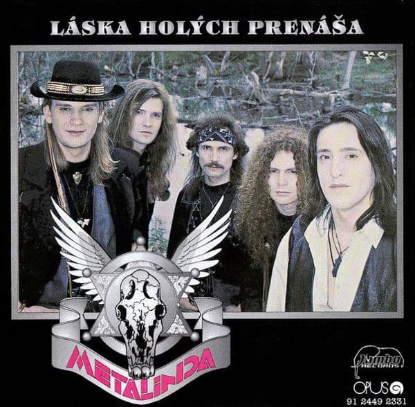 Láska holých prenáša