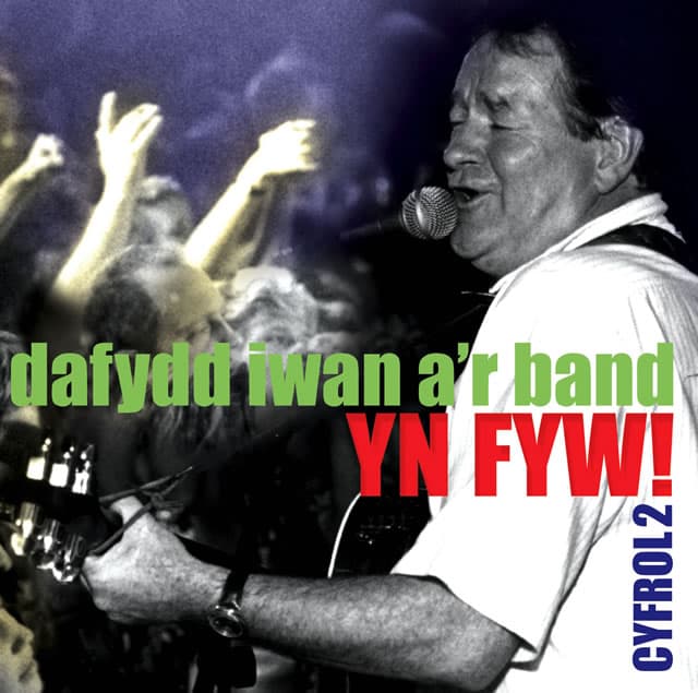 Yn Fyw - Cyfrol 2
