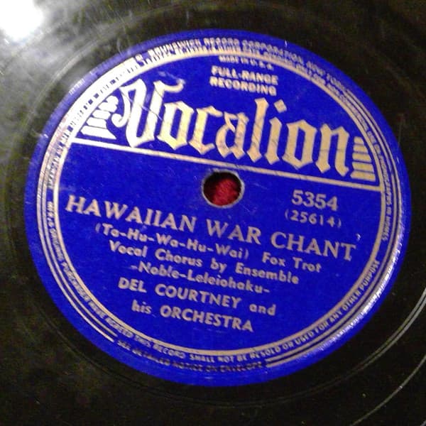 Hawaiian War Chant / The Singing Hills