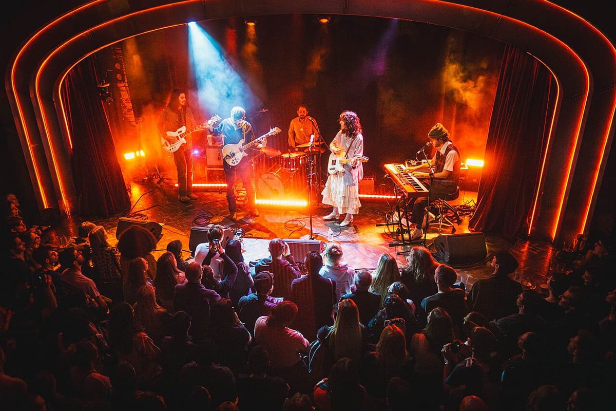 Widowspeak