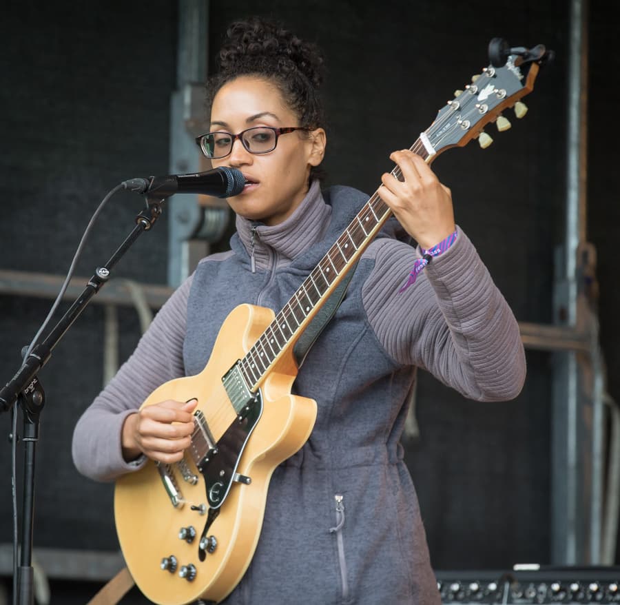 Kadhja Bonet
