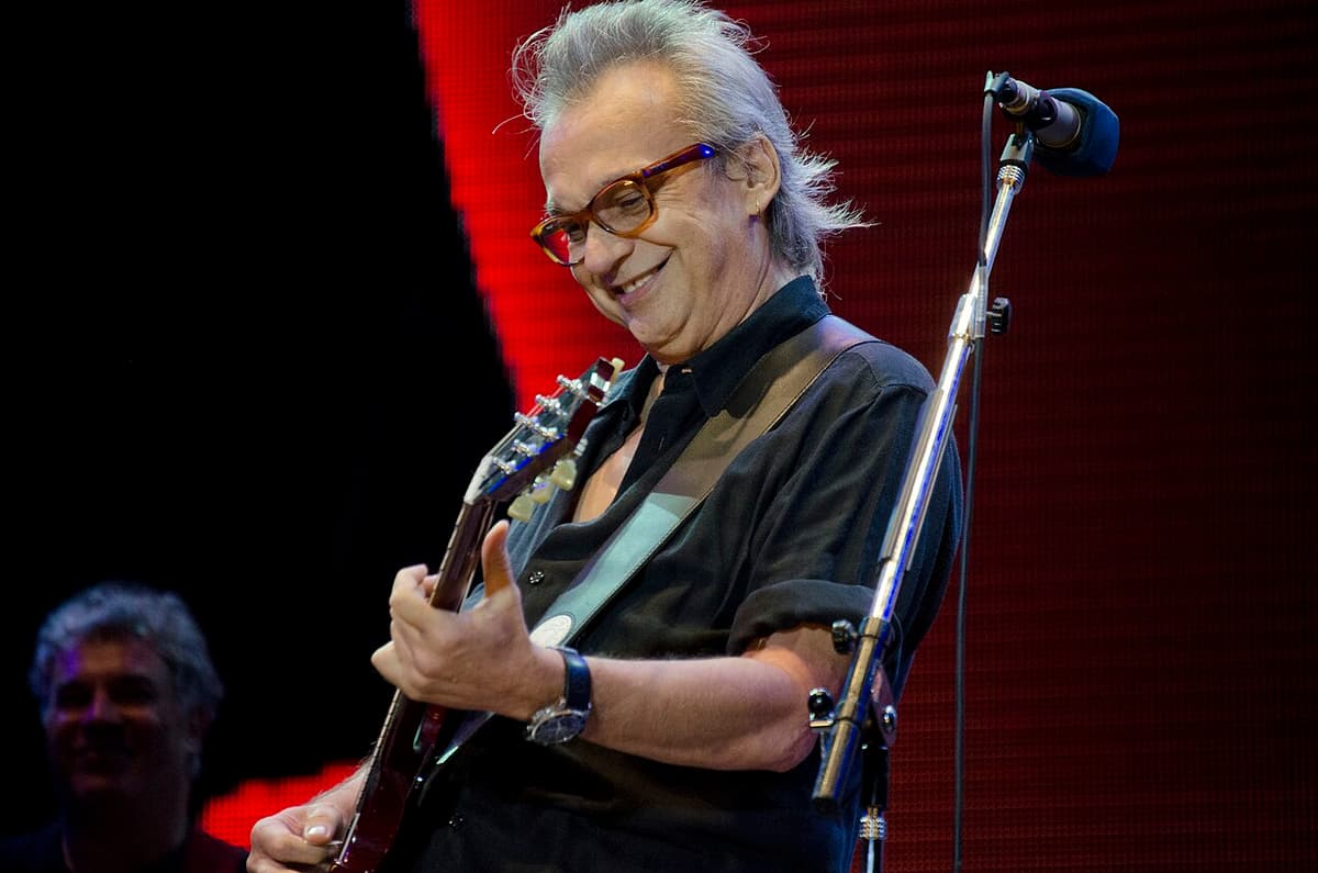 David Lebón