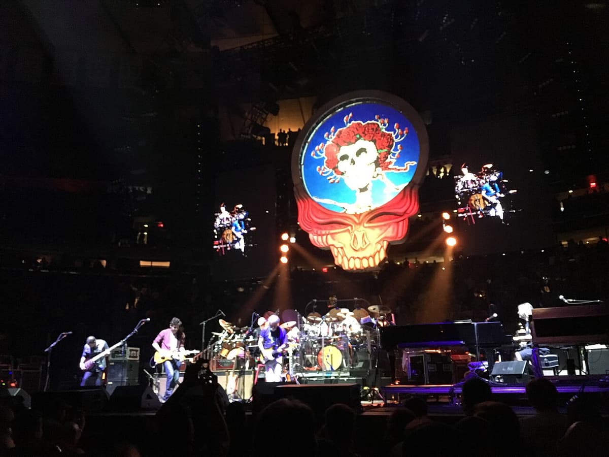 Dead & Company