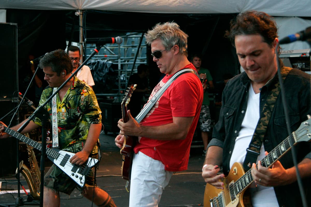Los Pericos