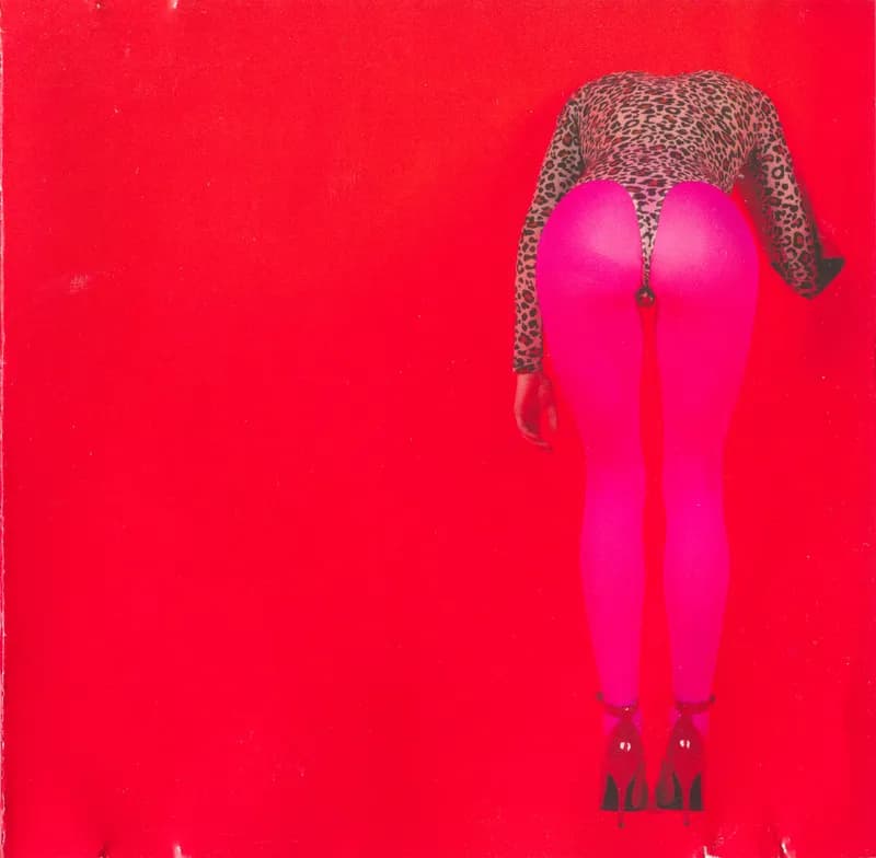 MASSEDUCTION